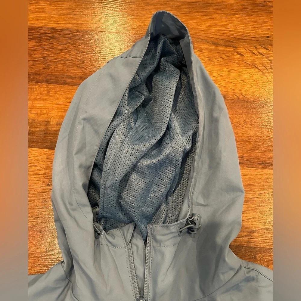 Quiksilver Men's Hooded Windbreaker Lightweight Water-Resistant Jacket Blue Sz S